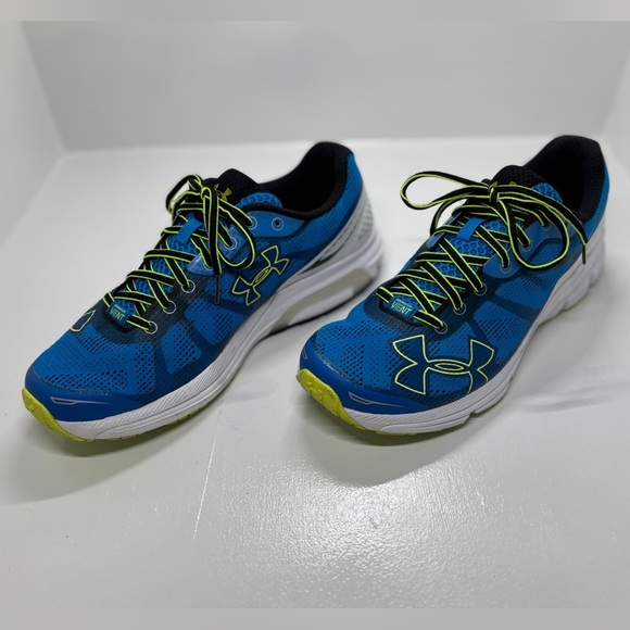 Under Armour Other - Men’s Under Armour Charged Bandit Blue White Athletic Running Shoes size 10.5